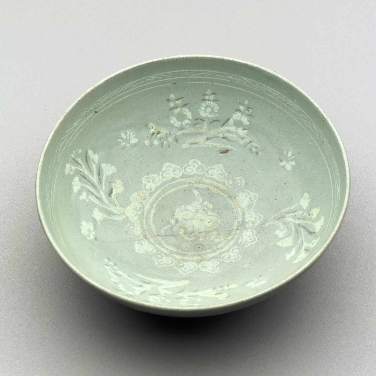 セラドン釉のボウル、1250-1350（セラミック） 作： 朝鮮学校