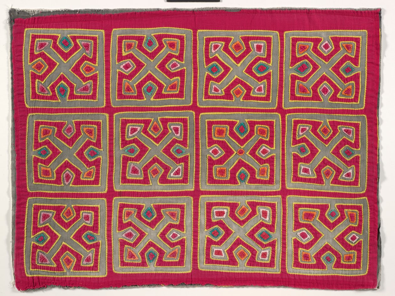 Shirt Panel (mola), c.1950 (appliqued cotton)   1449063   ja       japanese Successfully Translated  Original: The Adoration Translat: The Adoration 1437797 ja japanese Successfully Translated Original: St Nicholas saving the shipwrecked Translat: St Nicho 作： クナ インド文化