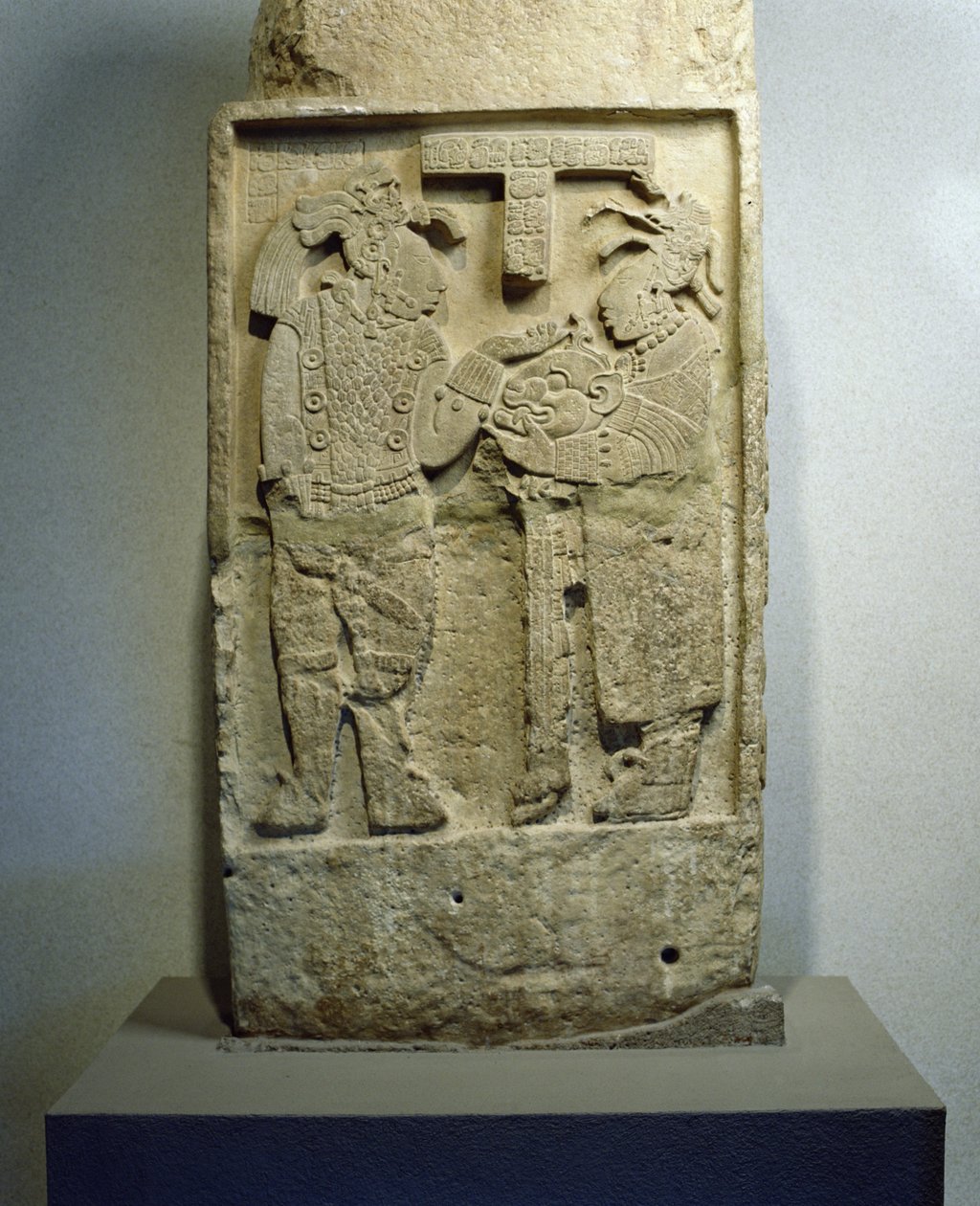 メキシコ、チアパス州ヤクスチラン出身のLintel 24、クラシック後期（AD 600-900 AD） 作： マヤ
