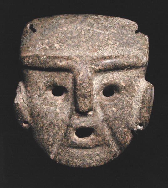 マスク、紀元前300～100年（グリーンストーン 作： メスカラメスカラ