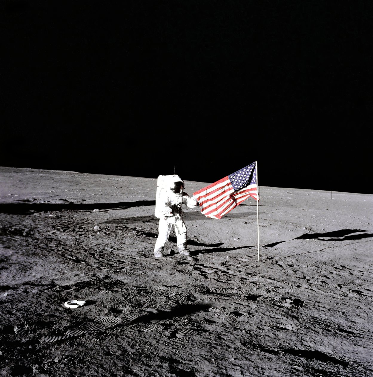 アポロ 12 号 - NASA、1969 年。 作： NASA画像