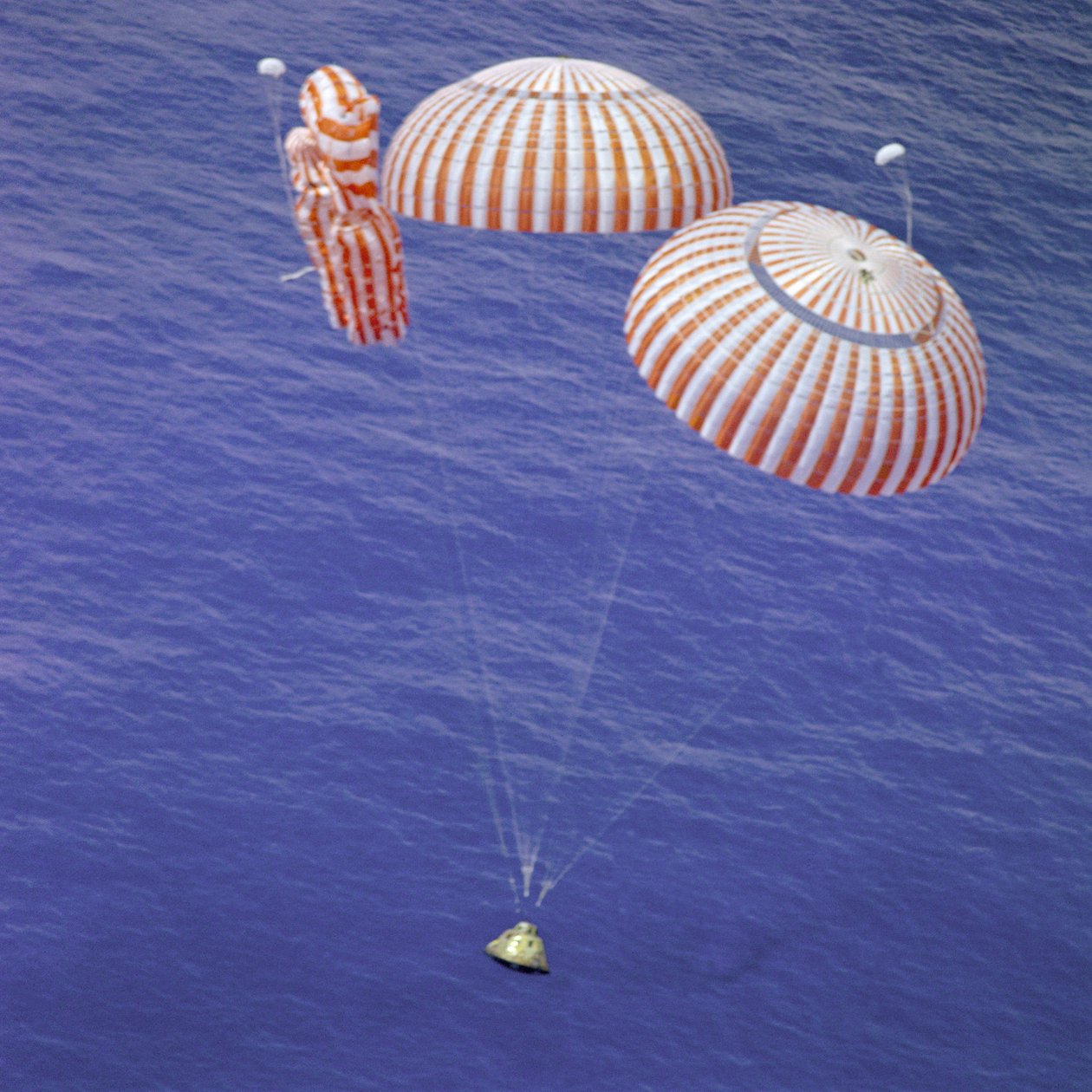 アポロ 15 号 - NASA、1971 年。 作： NASA画像