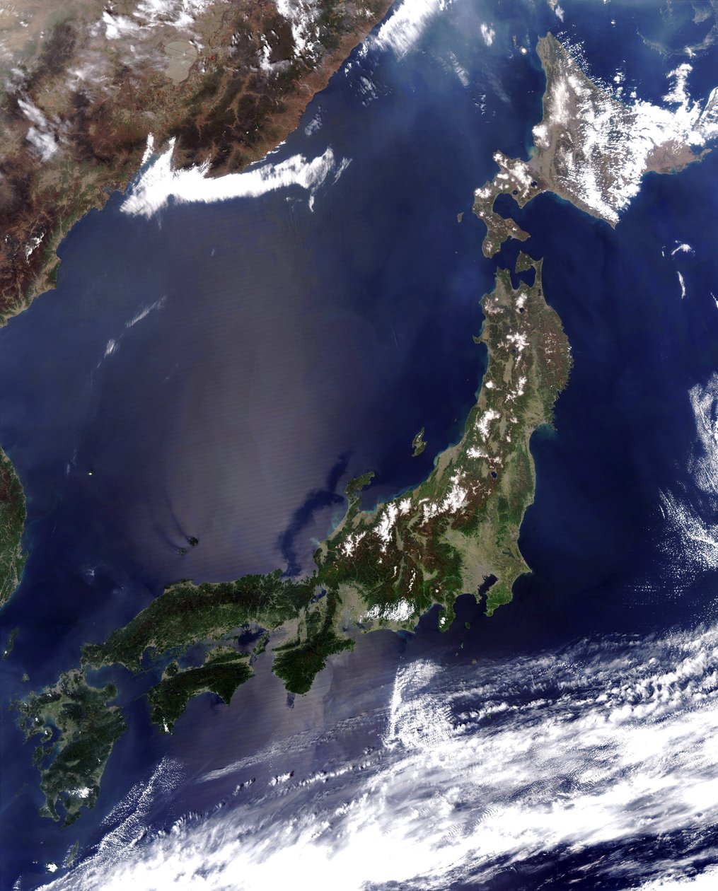 日本の島々の衛星写真。クレジット：NASA。科学地球地質学海洋学 作： 全米航空宇宙局全米航空宇宙局