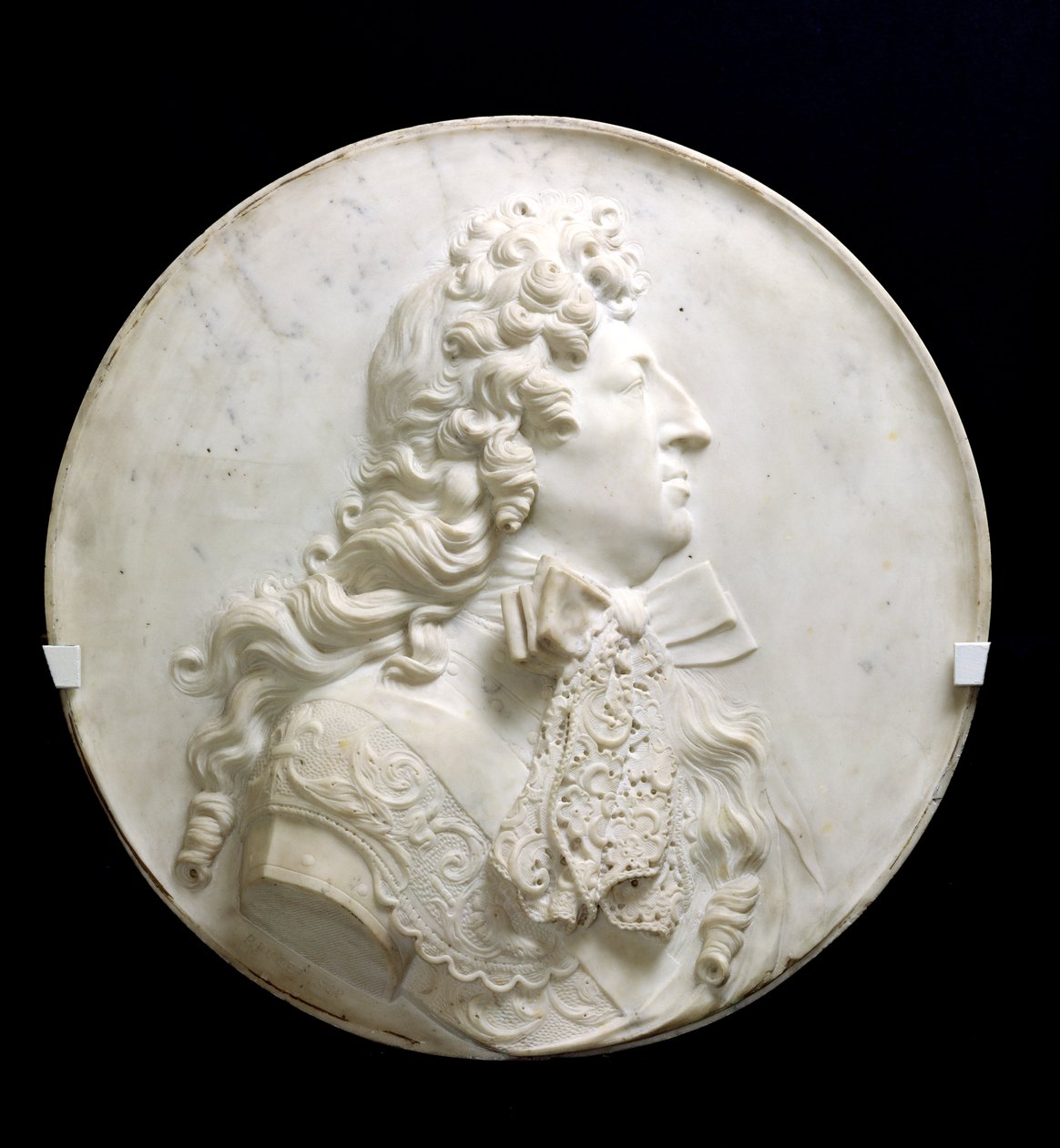 ルイ14世の肖像画のメダリオン（1638〜1715）c.1685（大理石） 作： ピエール・ピュージェ