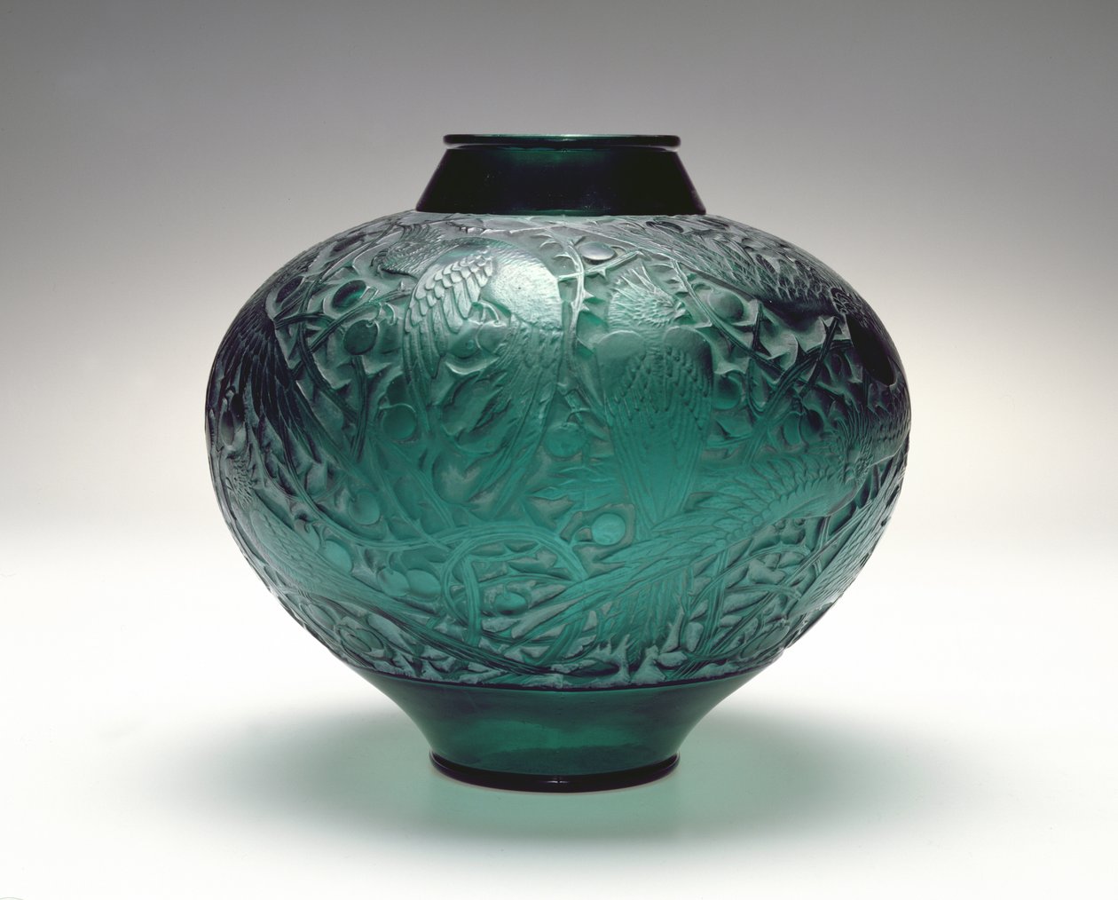 「アラス」、エメラルドグリーンの花瓶、1924年（ガラス） 作： ルネ・ジュール・ラリック