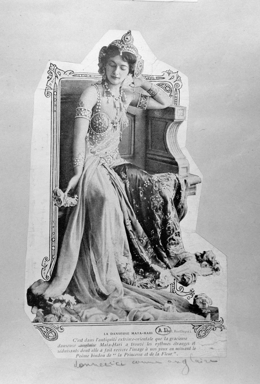 マタ・ハリ（1876-1917）1910 作： ロイトリンゲンスタジオ
