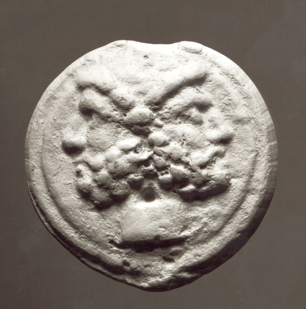神ヤヌスを描いたコイン、753 BC-476 AD（金属） 作： 小説