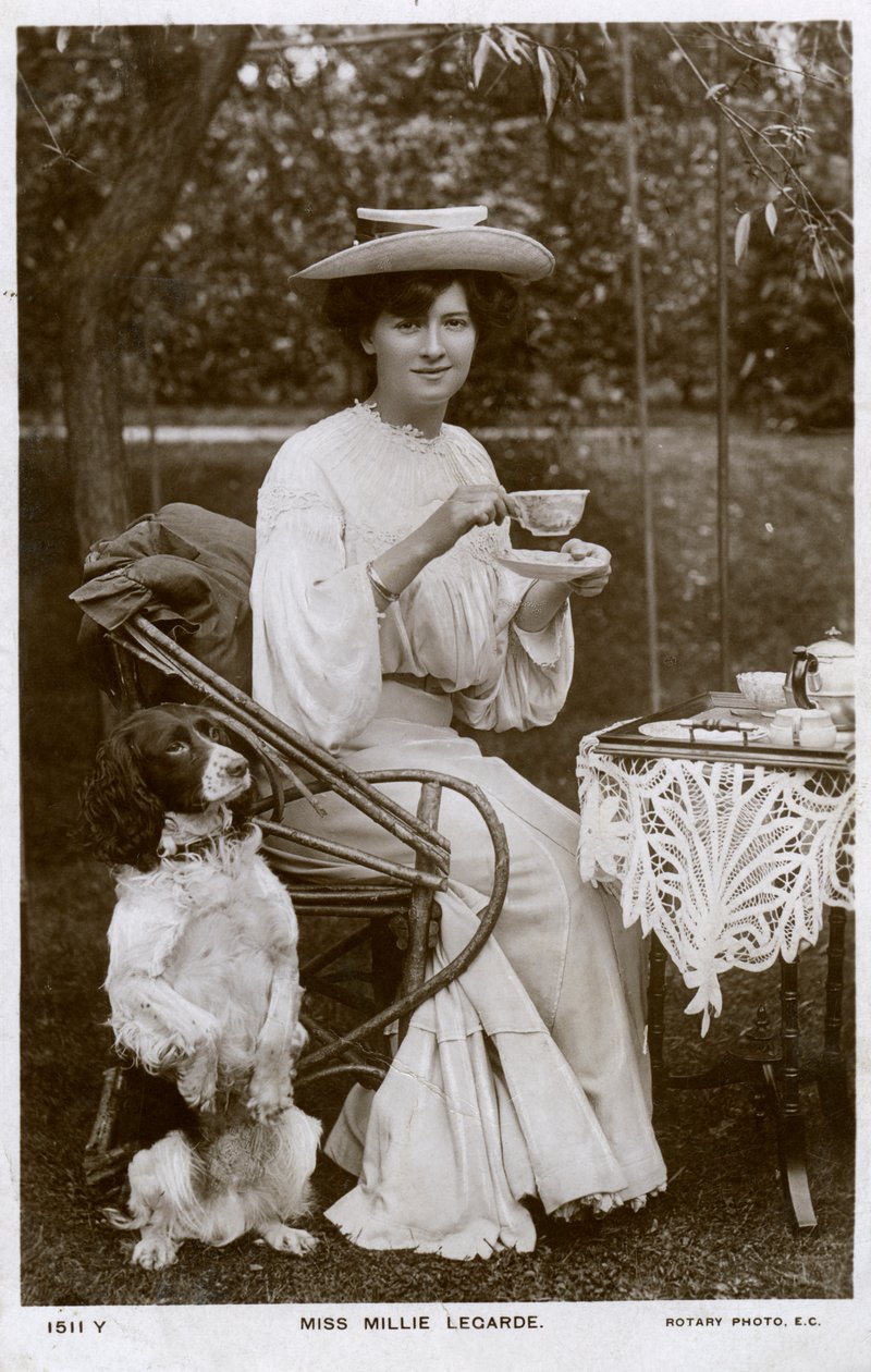 ミリー・レガルド、イギリスの女優、c1906。 作： ロータリー写真