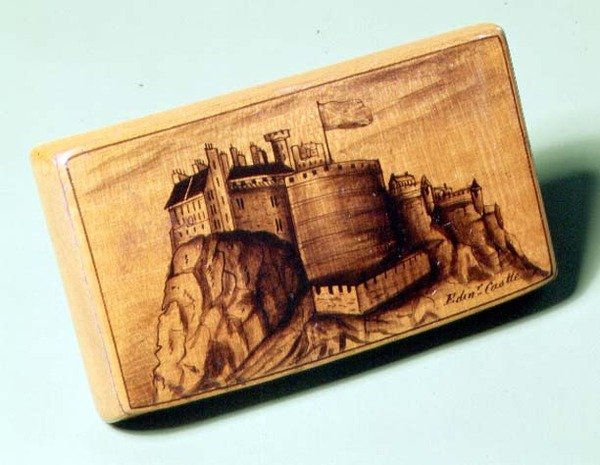 モーフリンスナッフボックス、手描き、スコットランド、1810年 作： スコットランドの学校