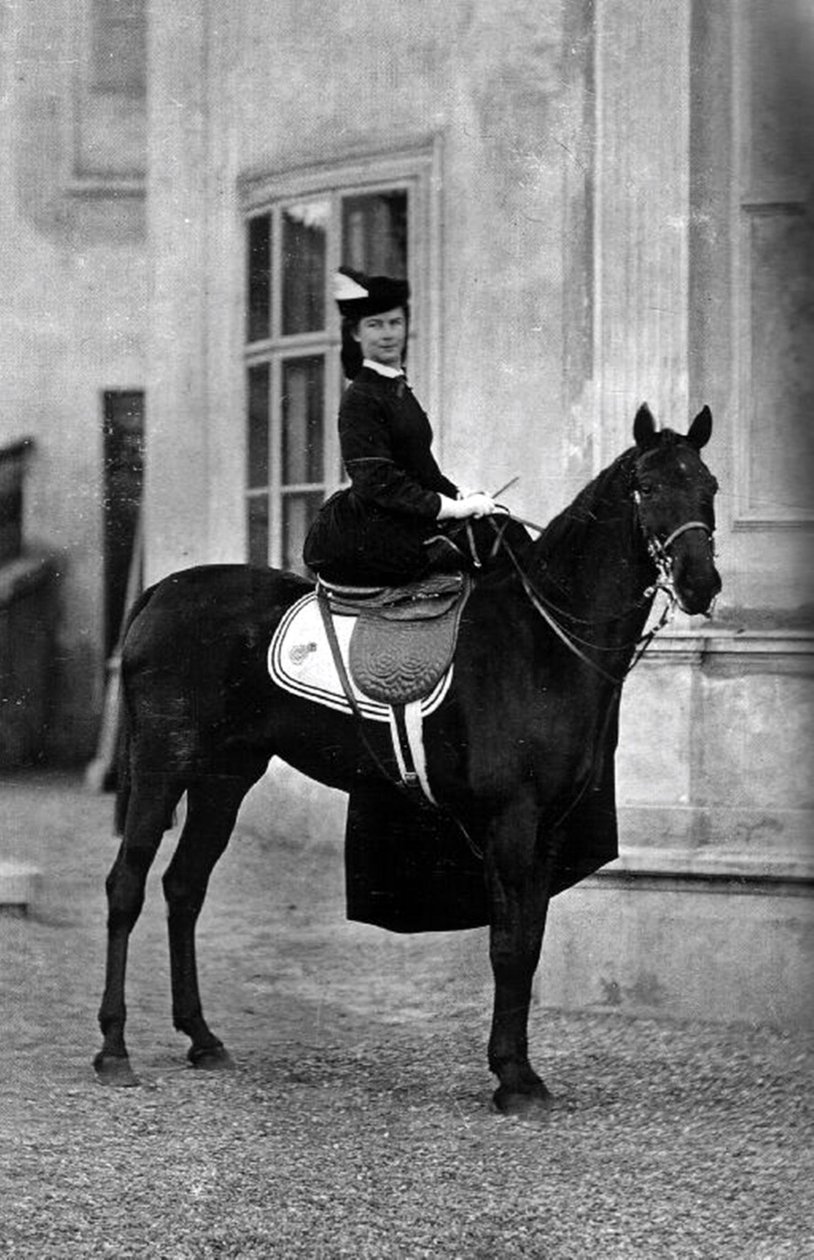 1896年、ビアリッツで、シッシと呼ばれるヴィッテルスバッハのエリザベスアメリエウジェニー皇后 作： 不明不明
