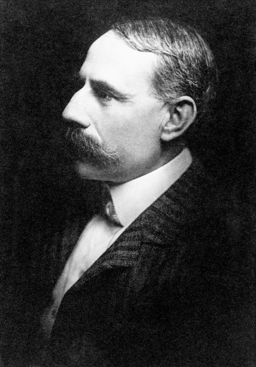 エドワードエルガー卿（1857-1934） 作： 不明不明