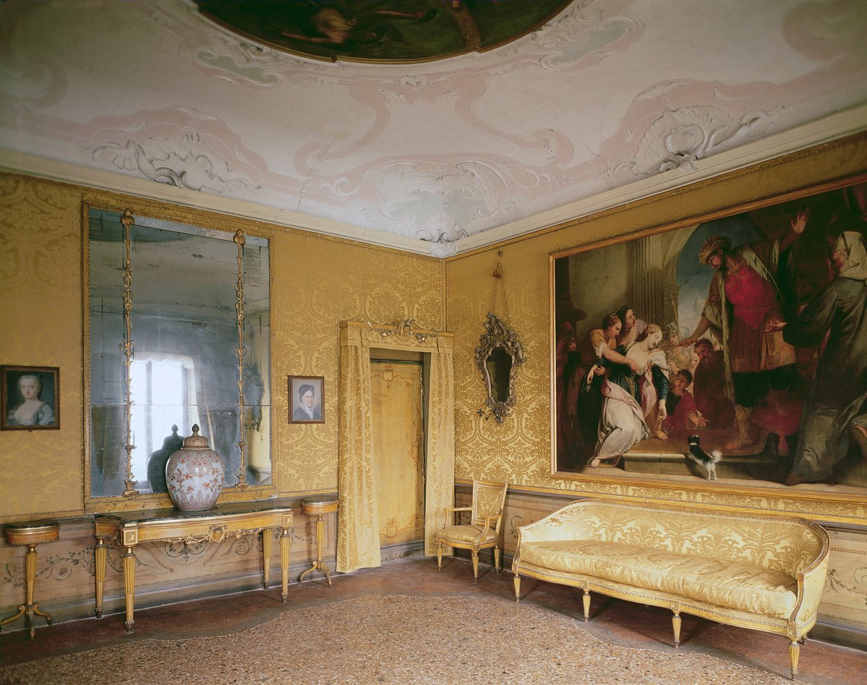 黄色の応接室、Ca Rezzonico、ベゼオ美術館、セッテチェント美術館写真 作： 不明不明