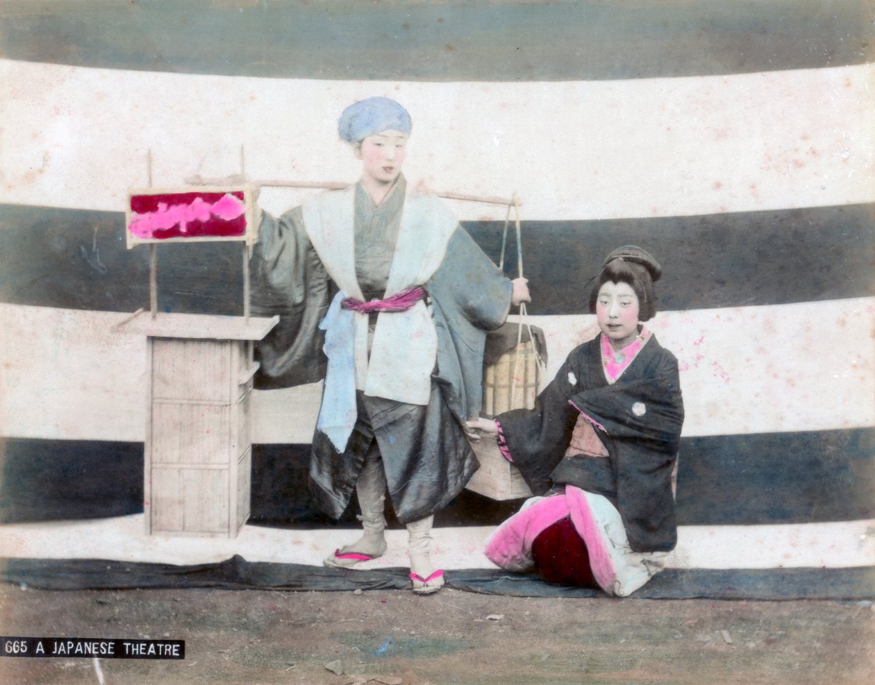 日本の劇場 作： 不明