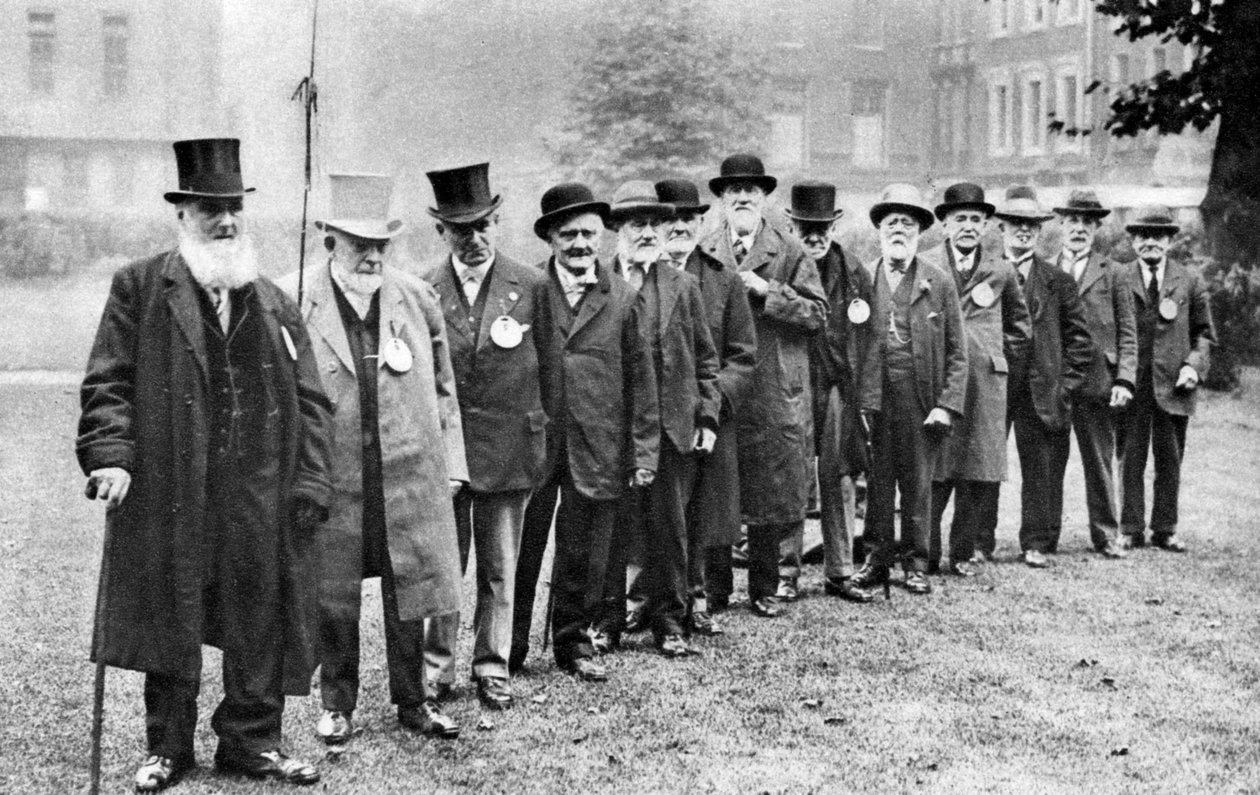 古いキャビーの行、ロンドン、1926-1927 作： 不明