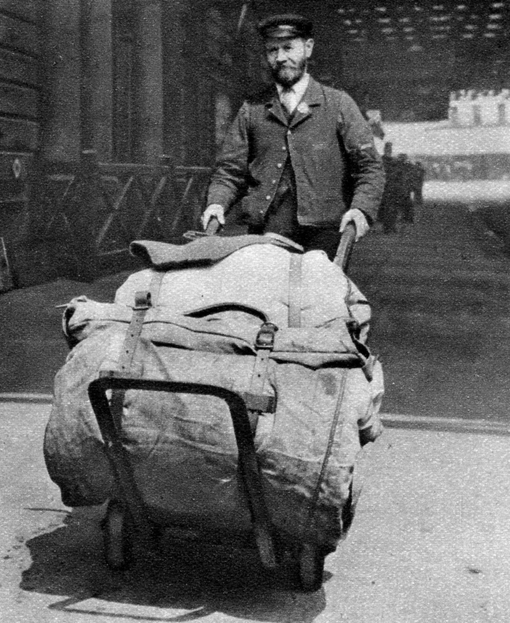 鉄道ポーター、ロンドン、1926-1927 作： 不明
