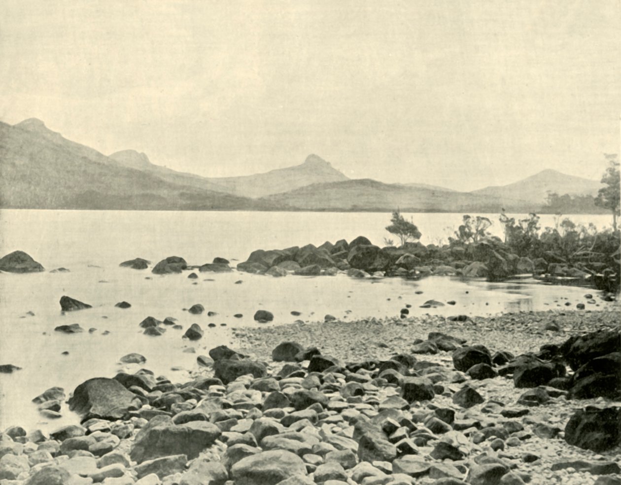 セントクレア湖、1901年。 作： 不明
