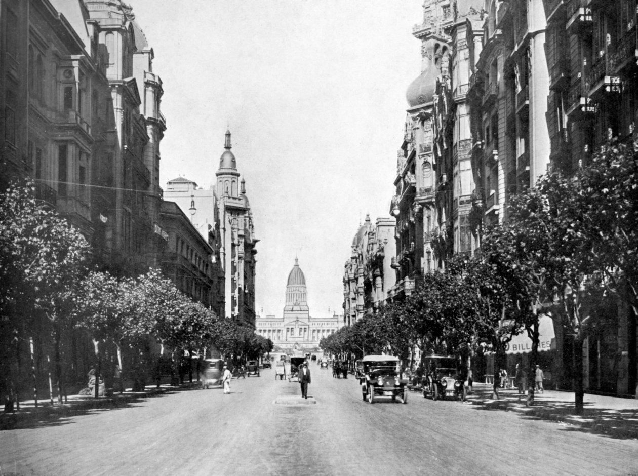 Avenida de Mayo May Avenue、ブエノスアイレス、アルゼンチン 作： 不明