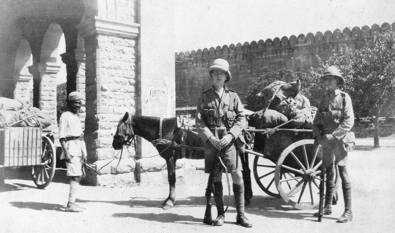 1916〜1917年、イギリス軍輸送、アグラ、インド 作： 不明