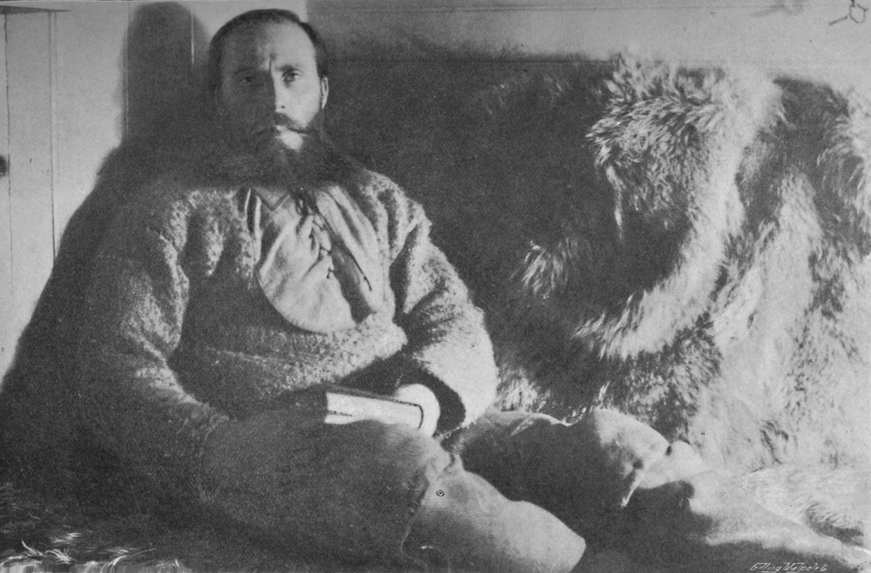 キャビンのスヴェルドルプ船長、1895年、1897年 作： 不明