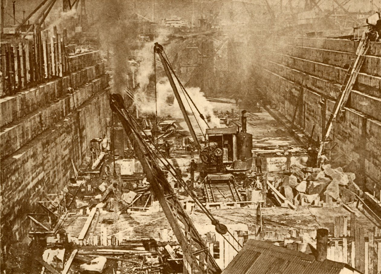 スウォンジーで乾ドックを建設、c1930。 作： 不明
