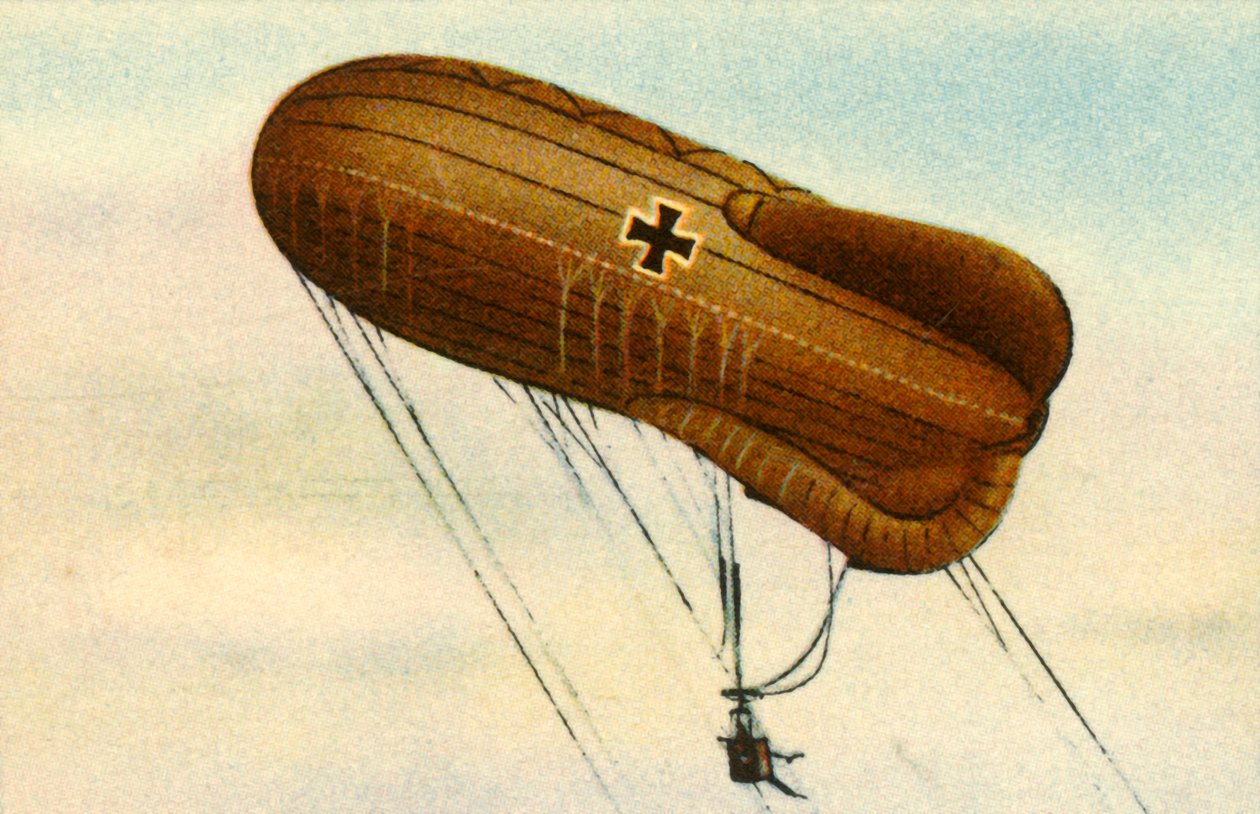 ドラゴン弾幕バルーン、c1898、1932。 作： 不明