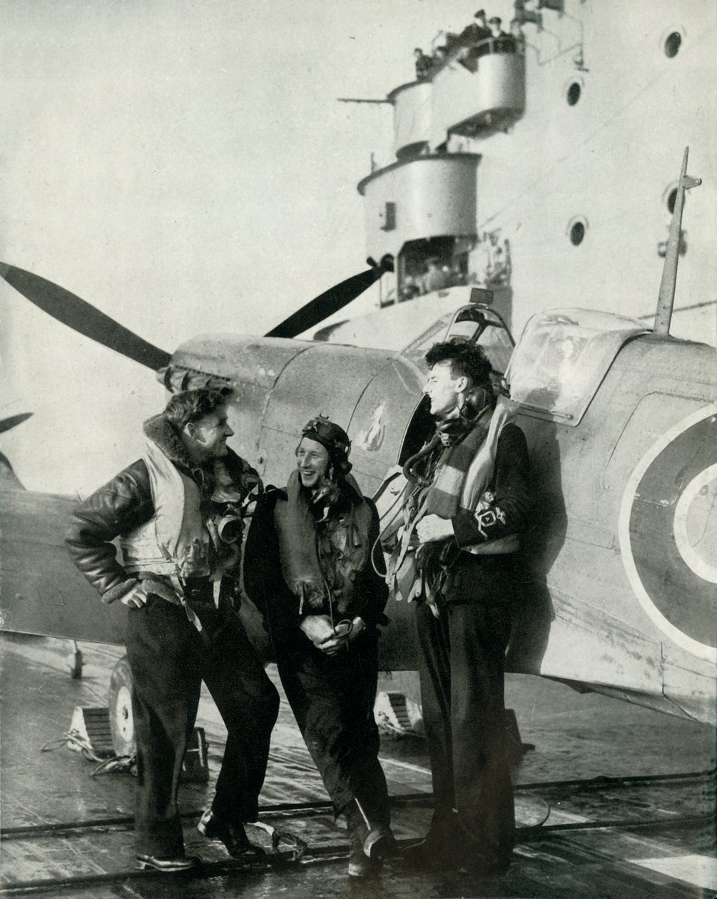 艦隊の空軍パイロット、1943年。 作： 不明
