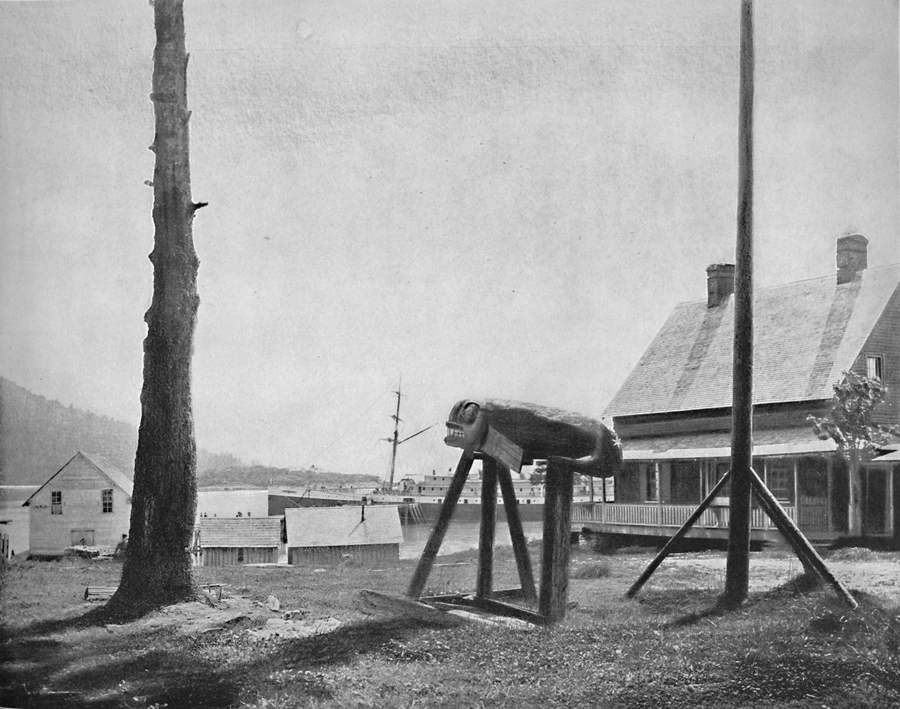 フォートランジェ、アラスカ、c1897。 作： 不明