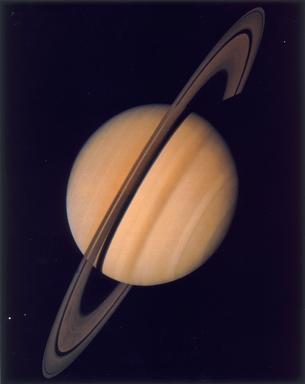 土星と指輪の全景、1980年 作： 不明