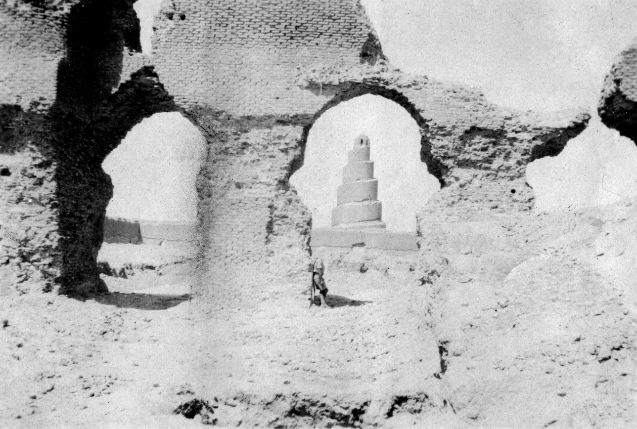 1918年、イラクのサマラの大モスク 作： 不明