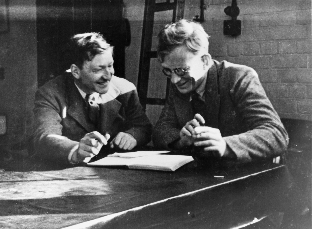 ジョン・コッククロフトとジョージ・ガモウ、1930年頃 作： 不明