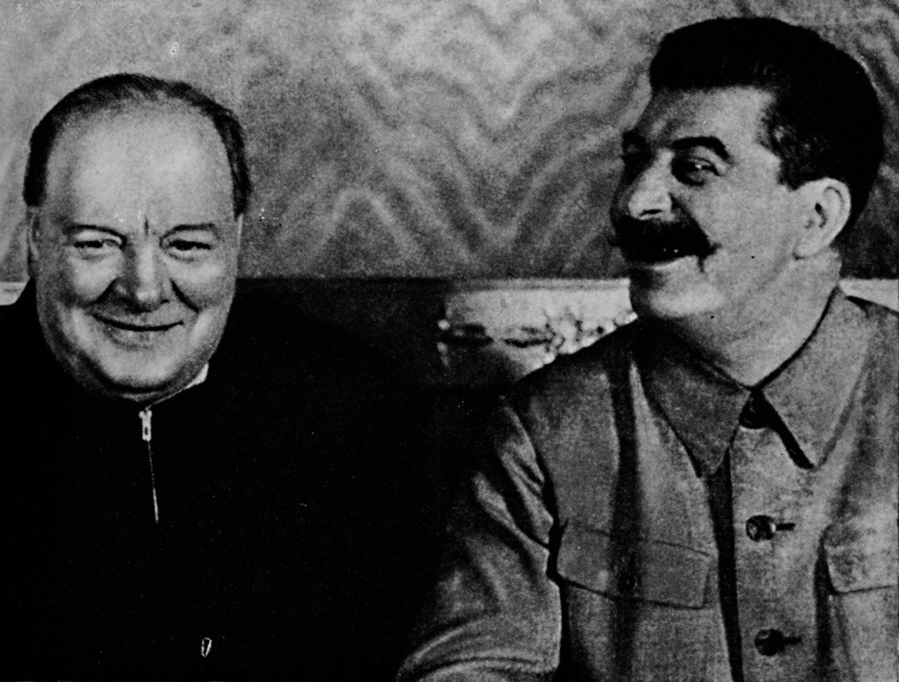 ジョセフ・スターリンとチャーチル氏1942、1945。 作： 不明