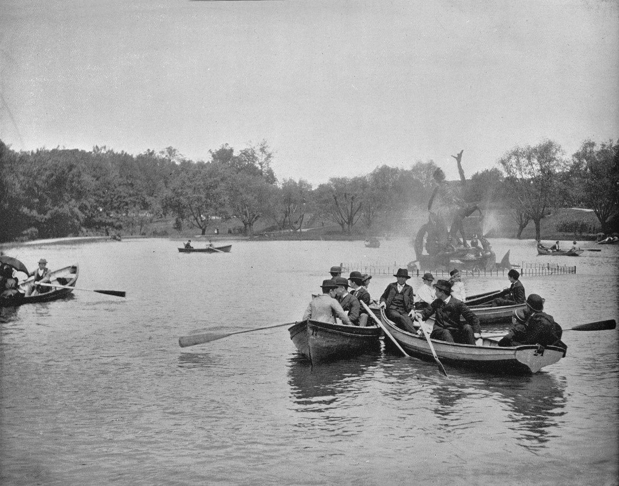 ウェイドパークの湖、オハイオ州クリーブランド、c1897。 作： 不明