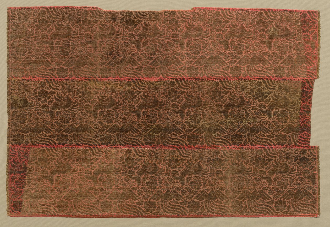 マカラ、フェニックスと花、1200年代。 作： 不明