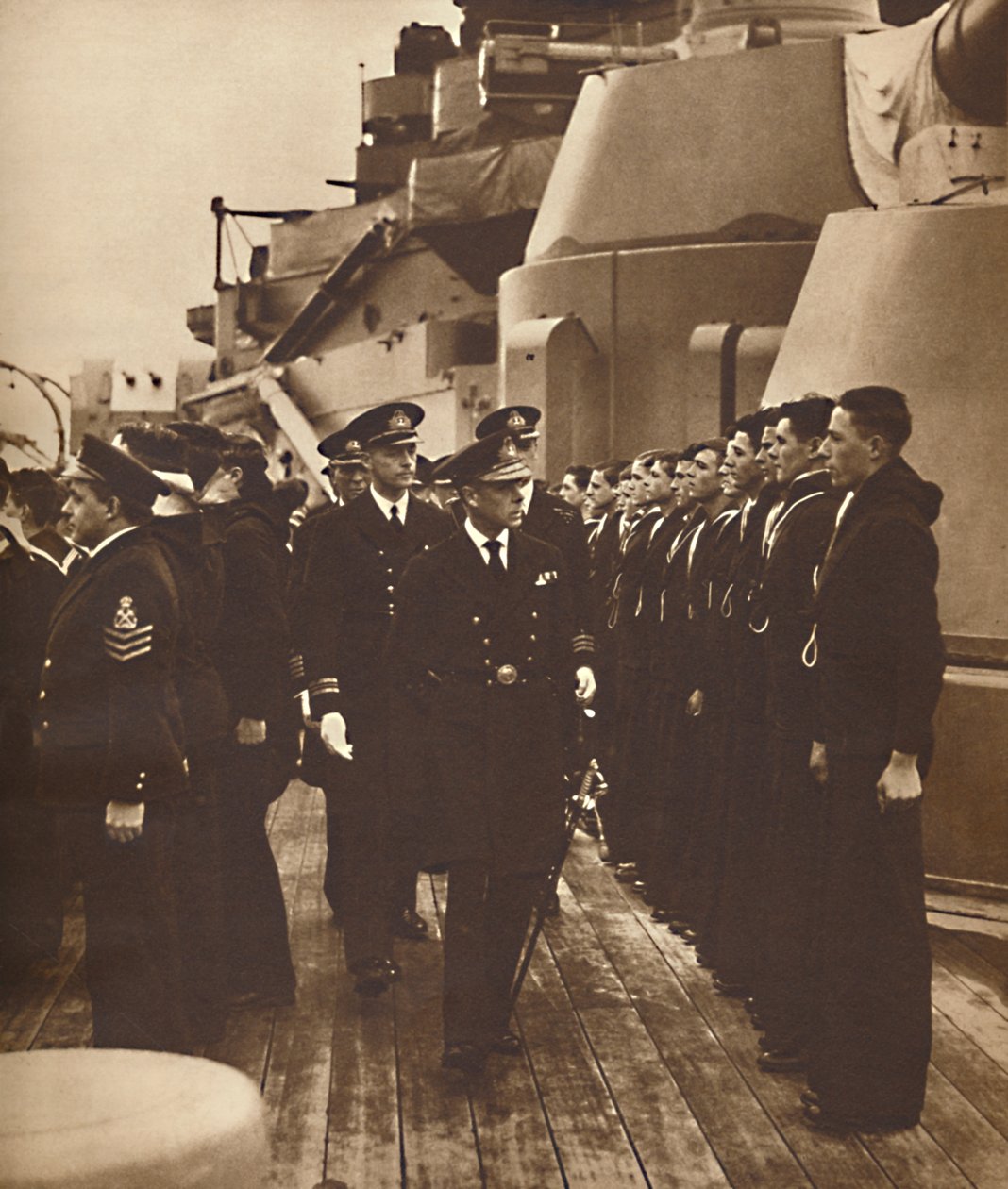 HMSロイヤルオークの男性、1937年 作： 不明