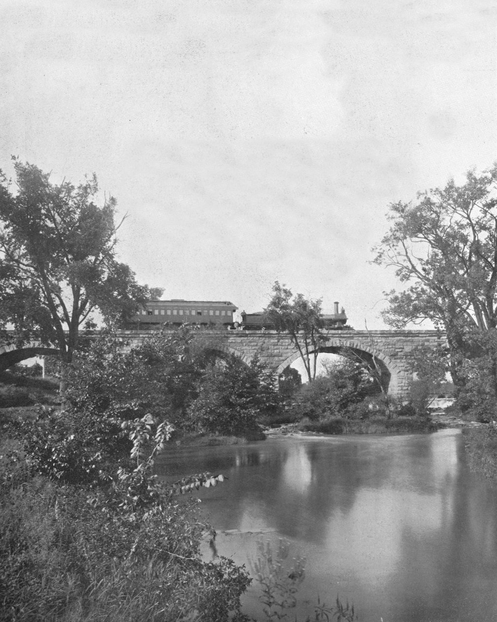 ミルクリークブリッジ、ペンシルベニア鉄道、アメリカ合衆国、c1900。 作： 不明