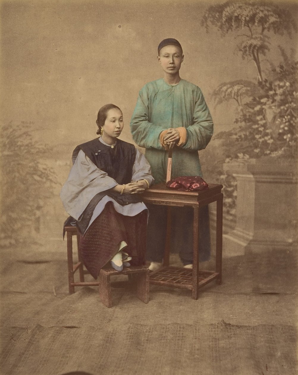 [中国人カップルの肖像]、1870 年代。 作： 不明