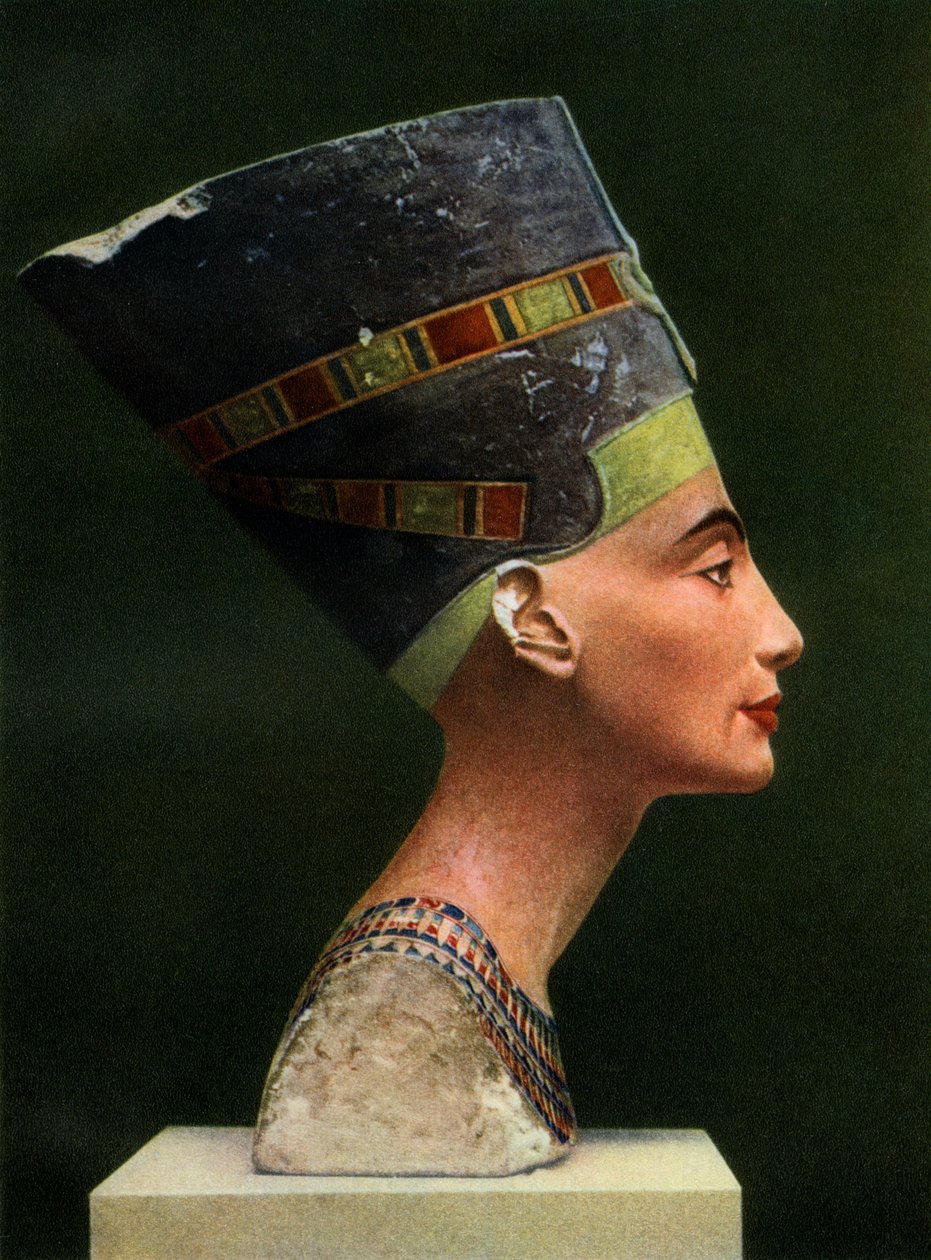 ネフェルティティ女王1410 BC-1330 BC、c1370 BC 1936 作： 不明