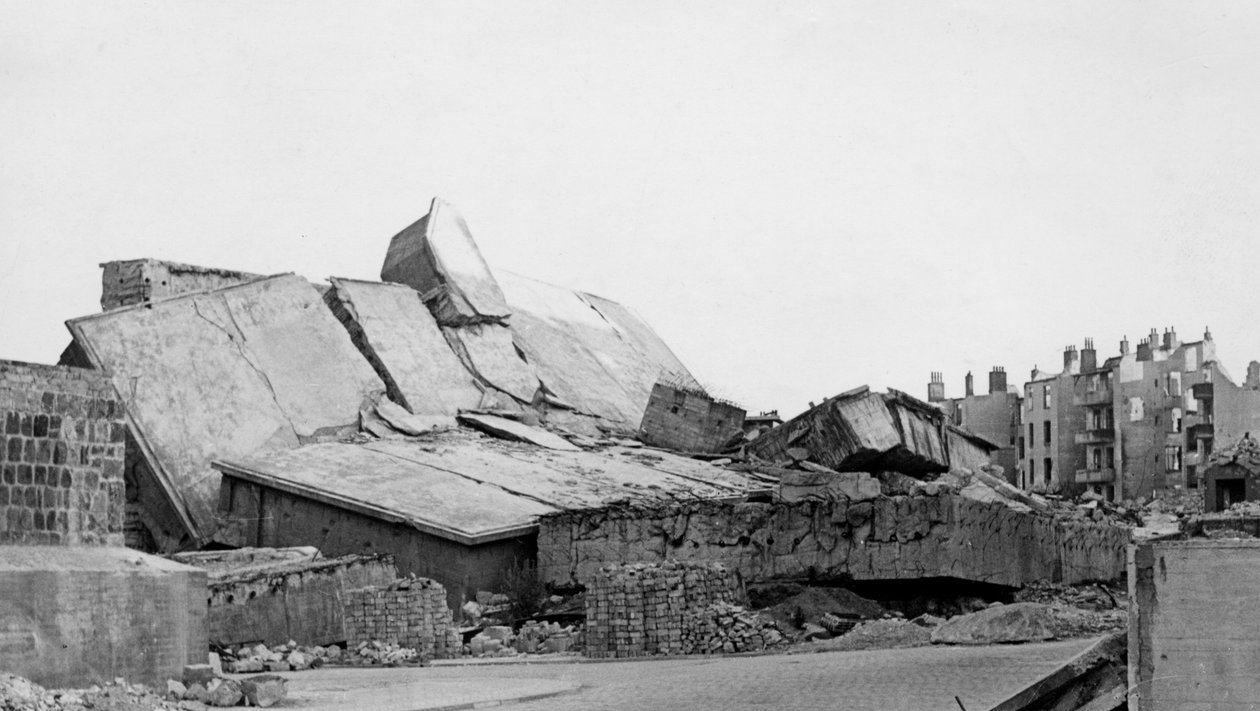 Uボートペンの遺跡、キール、ドイツ、c1945-c1965 作： 不明
