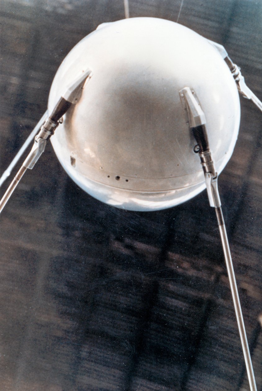 スプートニク1、ロシアの衛星、1957 作： 不明