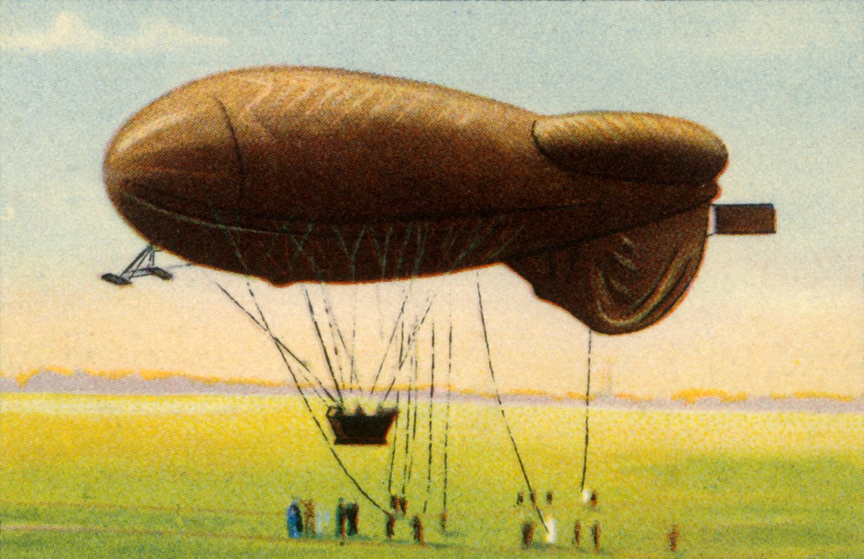 1918年、1932年、バスケット付きの流線型バルーンを合理化。 作： 不明