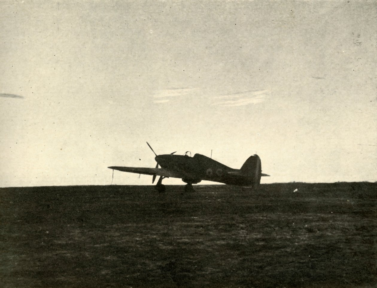 ヴァシンクールの日没、1939年〜1940年、1941年。 作： 不明