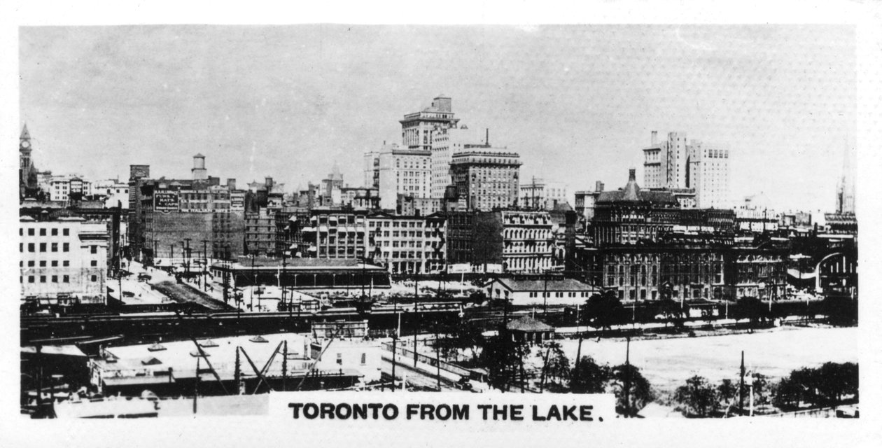 カナダのトロント、湖から、c1920s 作： 不明