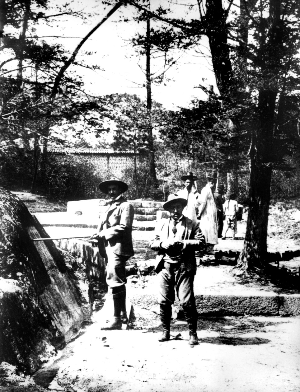 韓国への西洋の訪問者、1900 作： 不明