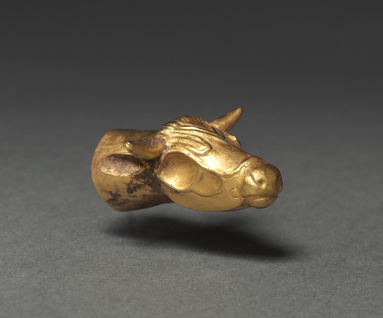 ウシフィニアル、紀元前400〜300年 作： 不明