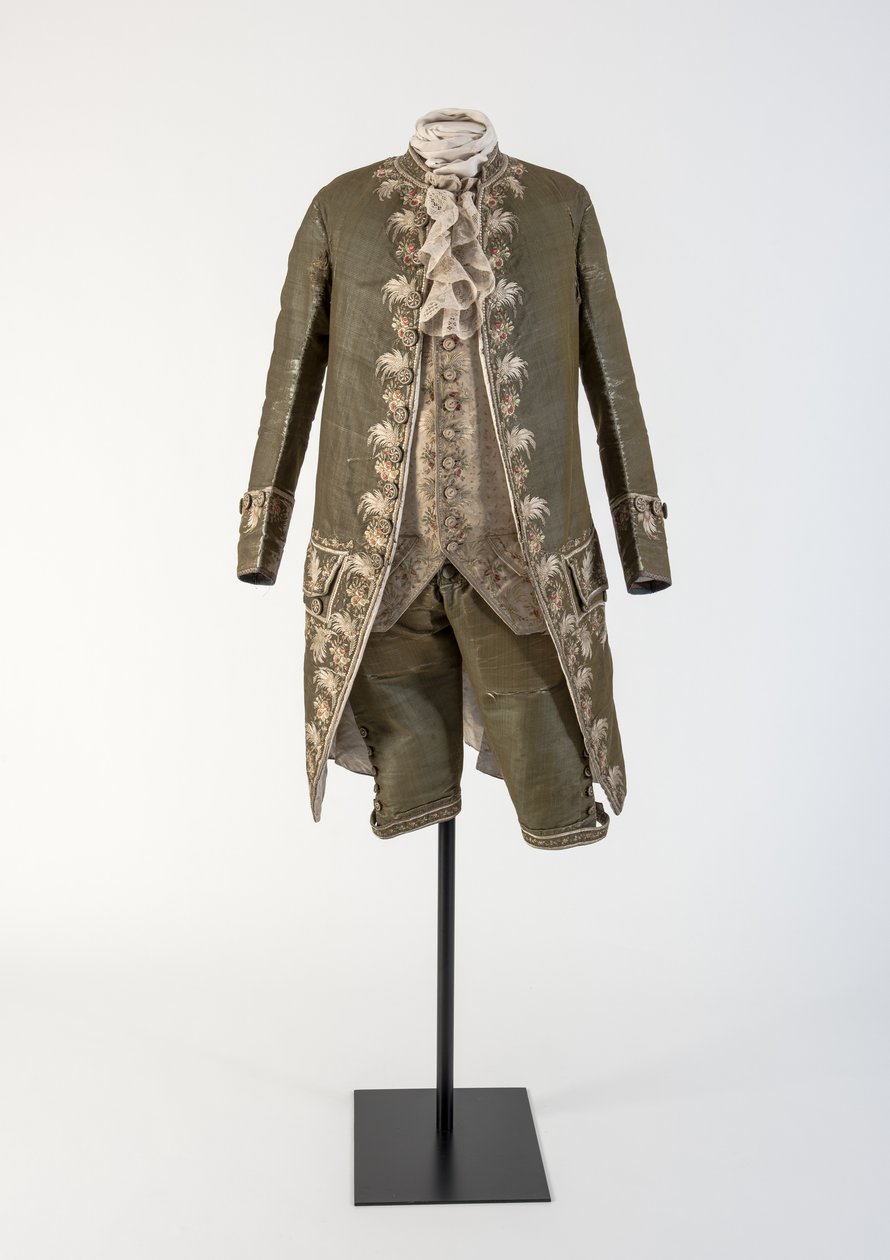 コートで着用した緑の織りシルク刺繍のコートとブリーチ、1770年代（シルク） 作： 不明不明