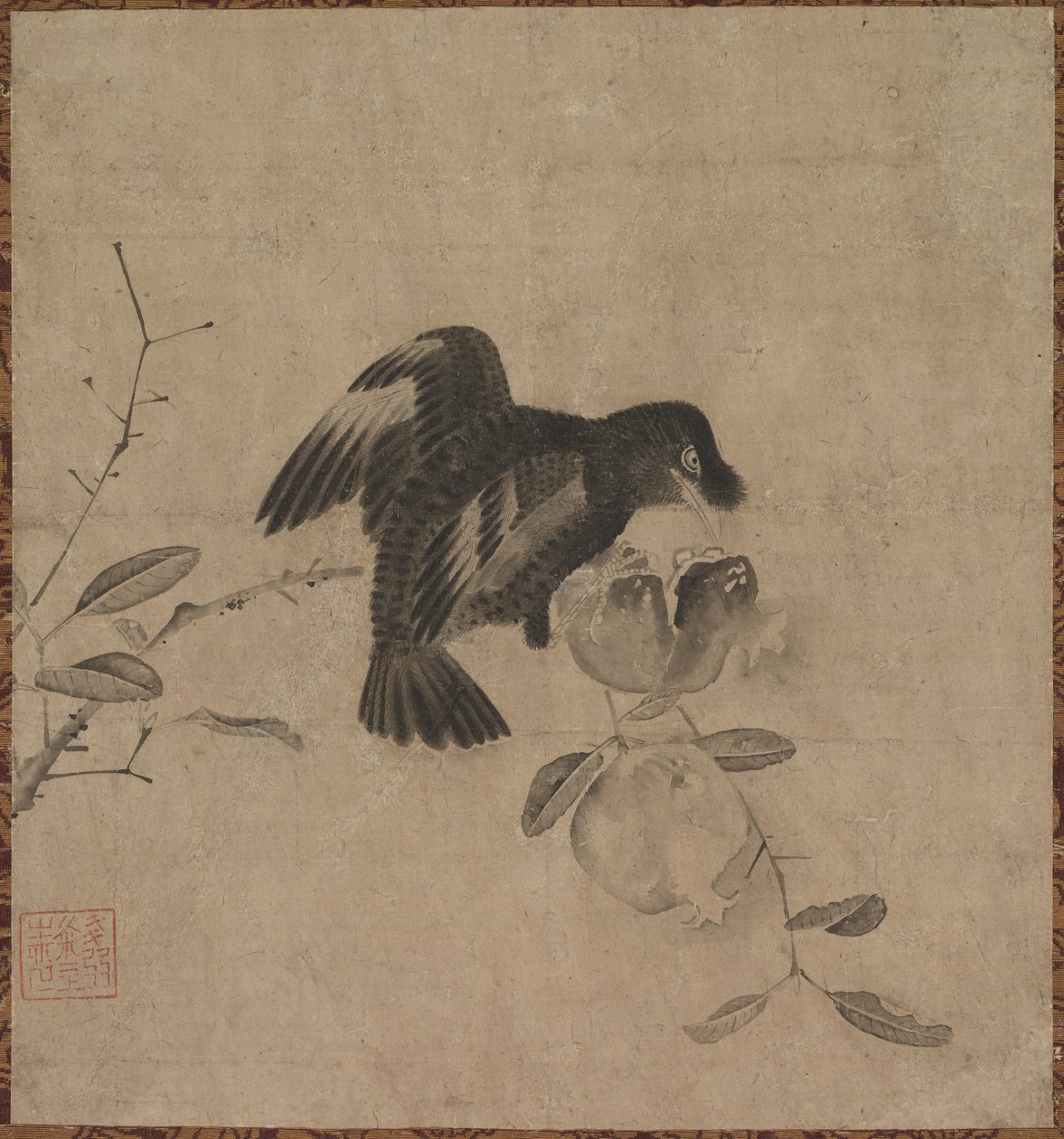 Crow on a Pomegranate   1307534   ja       japanese Successfully Translated  Original: Vase of flowers, astral globe, books and goldwork on a carpet. Painting by Meiffren Conte (or Count) (1630-1705) Mandatory mention: Collection fondation regards de Prove 作： 無名の画家