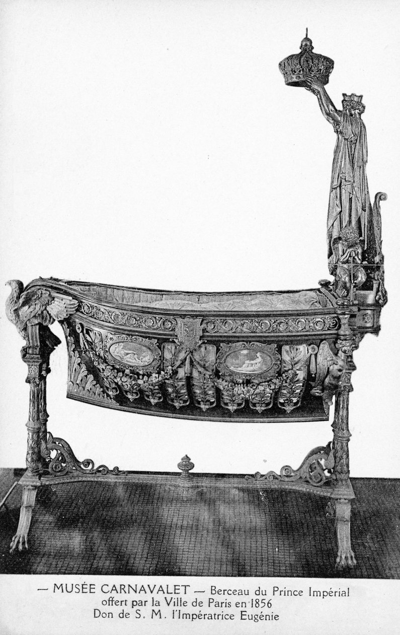 1856年にパリ市からエジェニー皇后に贈られた皇帝のベビーベッド 作： ビクター・バルタード