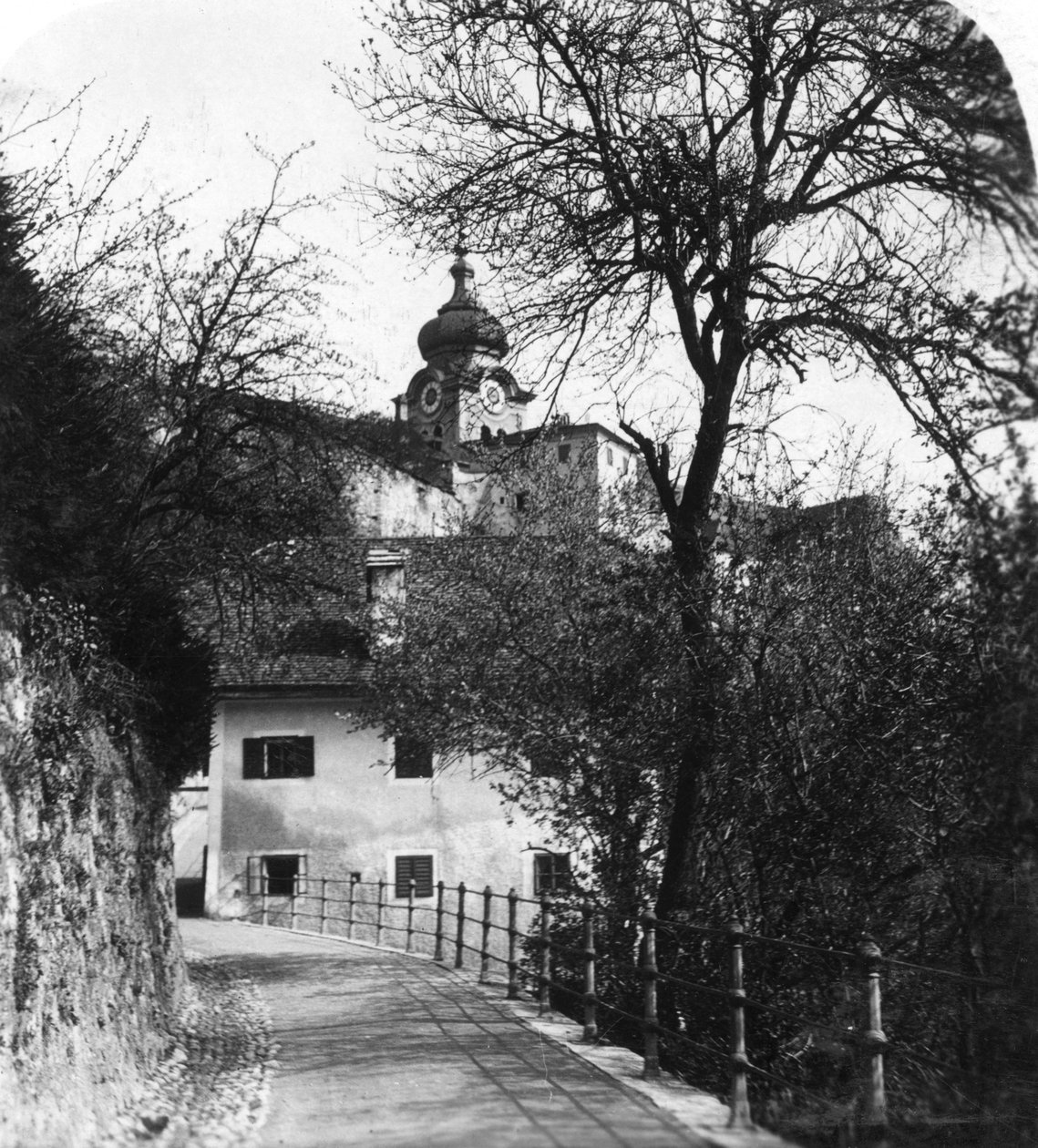 ノンベルク修道院、オーストリア、ザルツブルク、c1900年代。 作： ワースレと息子
