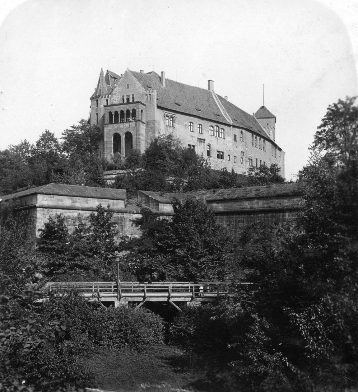 ニュルンベルク城、ドイツ、ニュルンベルク、c1900年代。 作： ワースレと息子