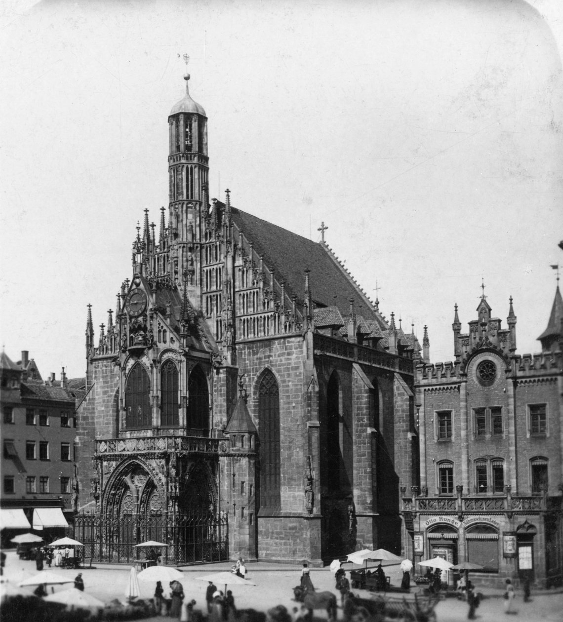 フラウエン教会、ニュルンベルク、バイエルン、ドイツ、c1900。 作： ワースレと息子